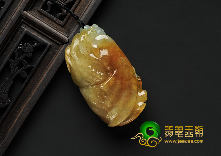 糯冰种褐黄翡缅甸翡翠望子成龙挂件