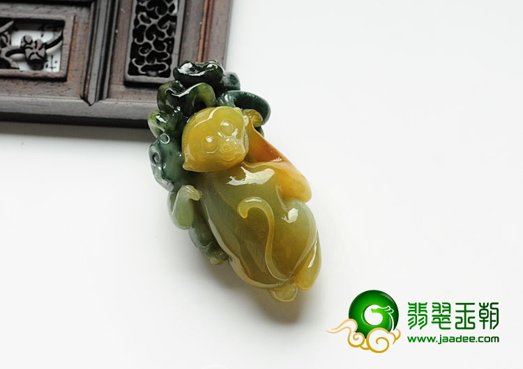 细糯种黄翡飘花缅甸翡翠代代封侯挂件