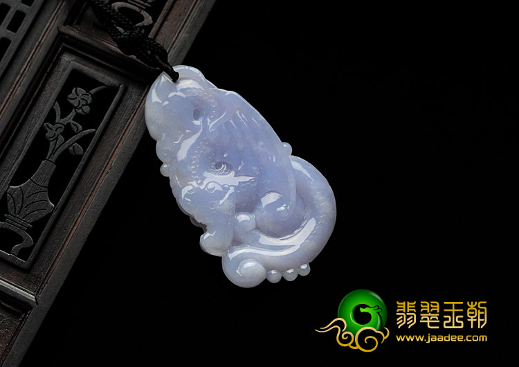 （超值推荐）糯冰种紫罗兰缅甸翡翠飞龙在天挂件