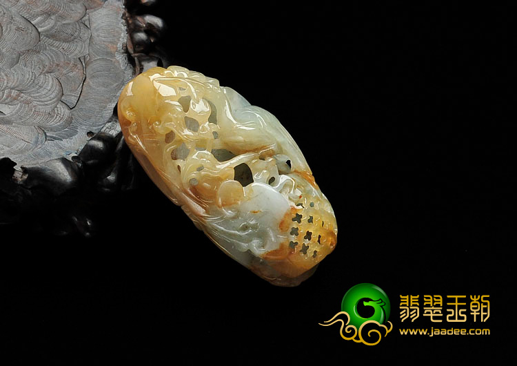 糯冰种黄翡缅甸翡翠仙鹤挂件
