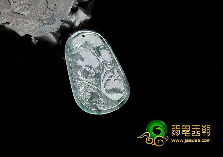 玻璃种飘花缅甸翡翠喜上眉梢挂件