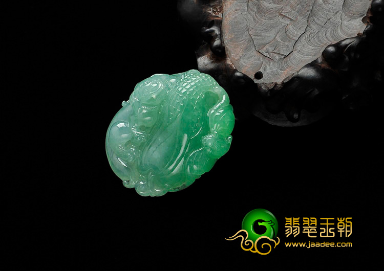冰种淡绿缅甸翡翠多子多福挂件