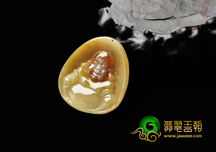 糯冰种黄翡缅甸翡翠佛在心中挂件