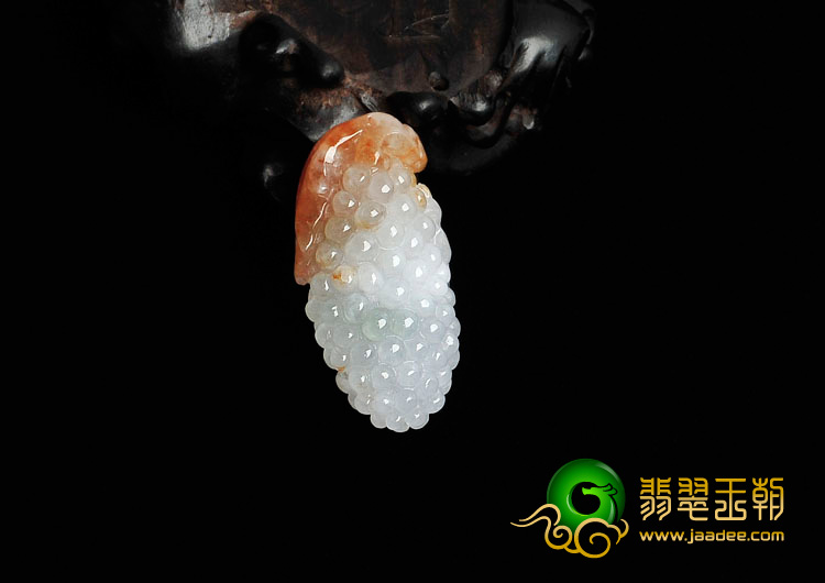 糯冰种红黄翡缅甸翡翠葡萄挂件