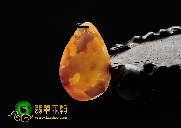 糯冰种红黄翡缅甸翡翠玉鼠运财挂件