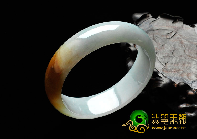 糯冰种黄翡缅甸翡翠手镯（57.6mm）