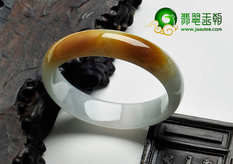 糯冰种黄翡缅甸手镯（55.8mm）