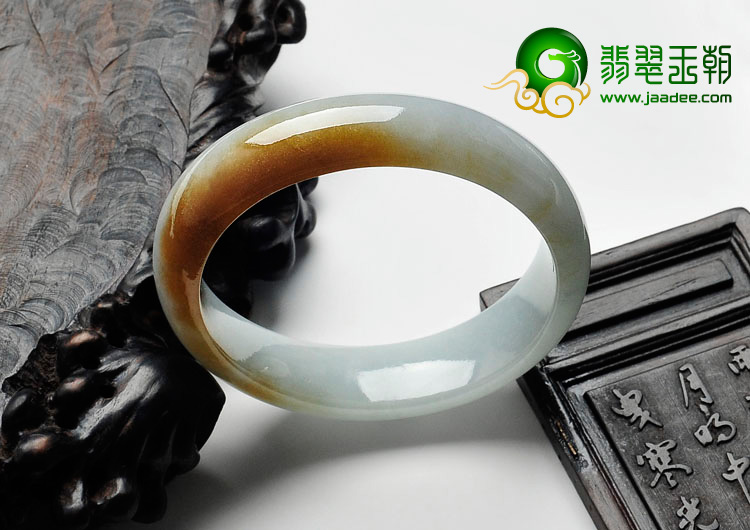 糯冰种黄翡缅甸翡翠贵妃镯（51mm-44.5mm）