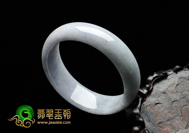 糯冰种淡紫罗兰缅甸翡翠手镯（58.2mm）