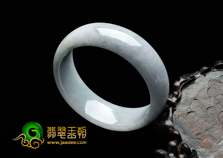 糯冰种淡紫罗兰缅甸翡翠手镯（58mm）