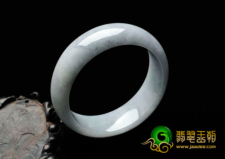 糯冰种淡紫罗兰缅甸翡翠手镯（58mm）