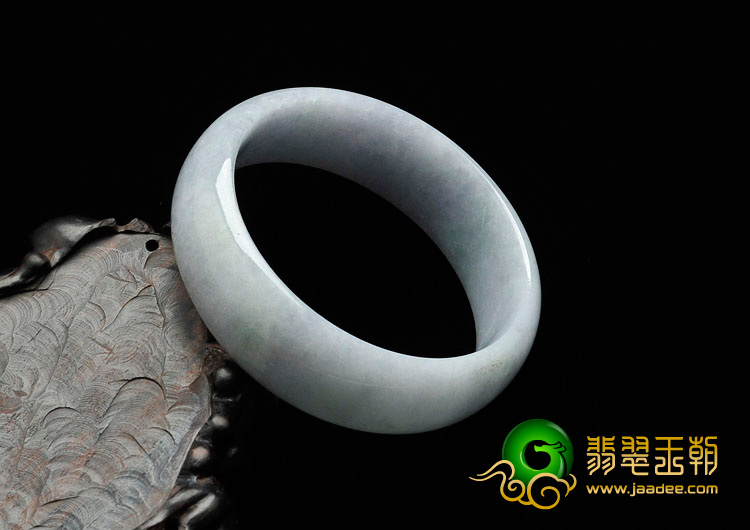 糯冰种淡紫罗兰缅甸翡翠手镯（58mm）
