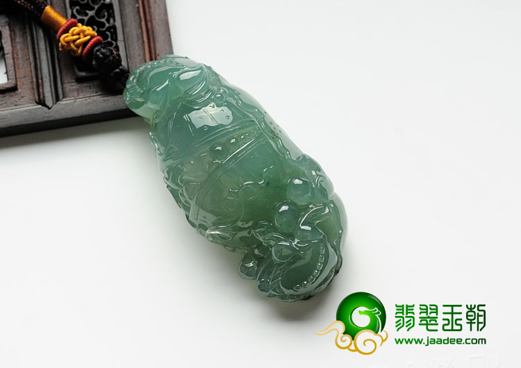冰种蓝晴水缅甸翡翠聚宝盆挂件