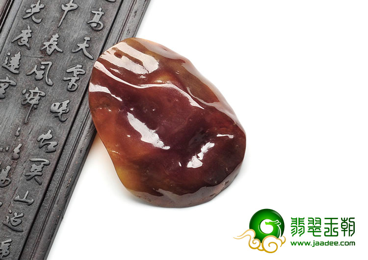 糯冰种褐红翡缅甸翡翠螭龙挂件