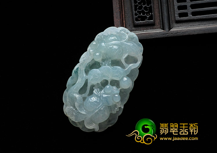 糯冰种晴水略飘花缅甸翡翠金玉满堂挂件