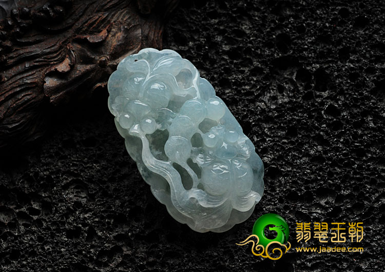 糯冰种晴水略飘花缅甸翡翠金玉满堂挂件