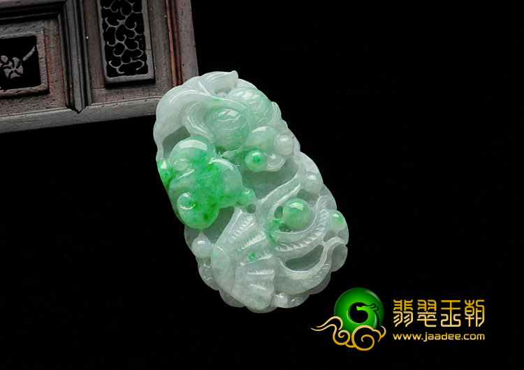 糯冰种翠色缅甸翡翠金玉满堂挂件