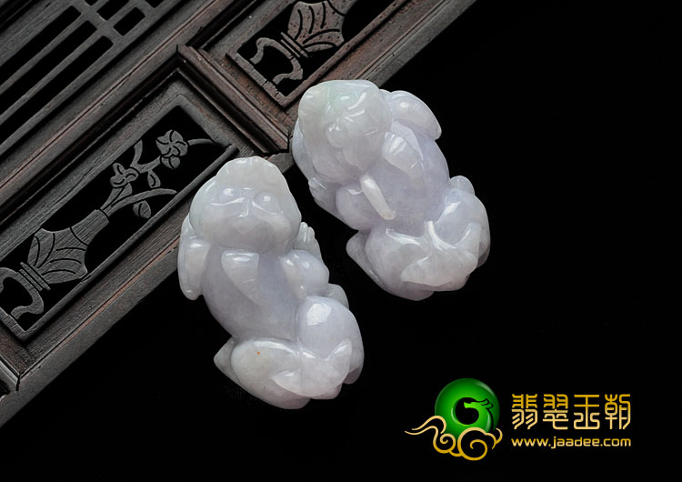 糯冰种春带彩缅甸翡翠貔貅挂件（单价）