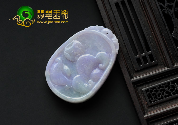 糯冰种春带彩缅甸翡翠年年有鱼挂件