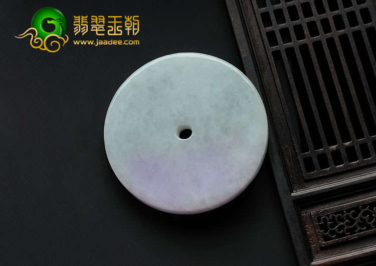 糯冰种春带彩缅甸翡翠平安扣挂件
