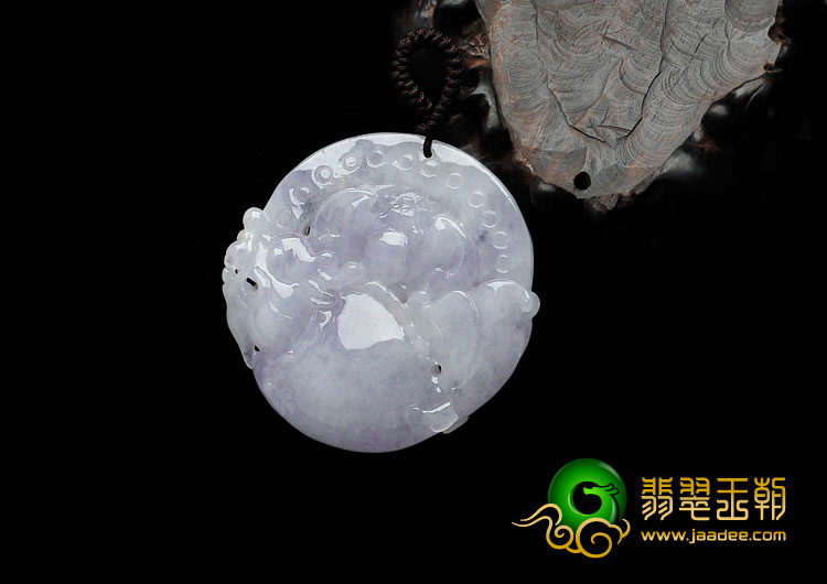 糯冰种紫罗兰缅甸翡翠鱼龙挂件