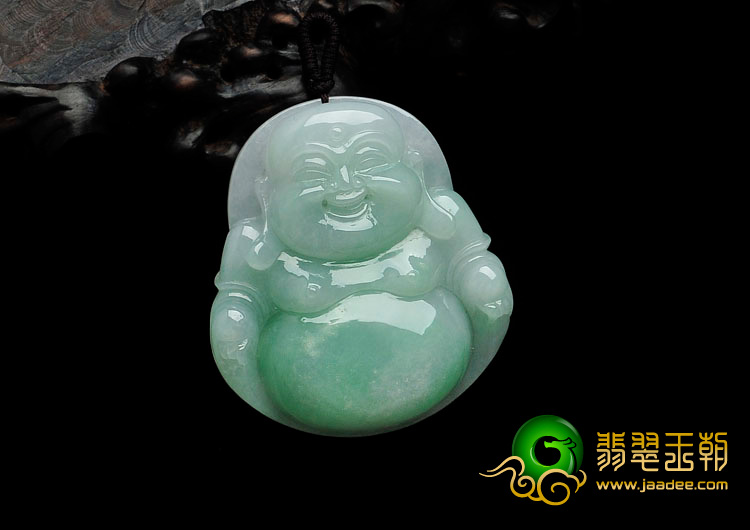 糯冰种豆绿缅甸翡翠玉佛挂件