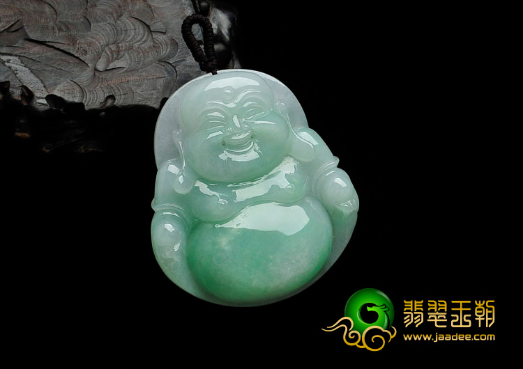 糯冰种豆绿缅甸翡翠玉佛挂件