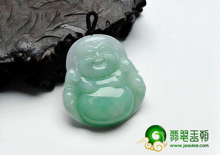 糯冰种豆绿缅甸翡翠玉佛挂件
