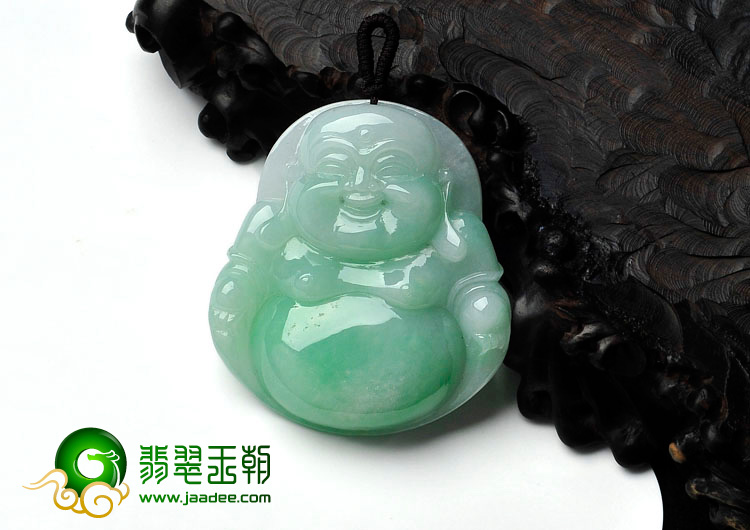 糯冰种豆绿缅甸翡翠玉佛挂件