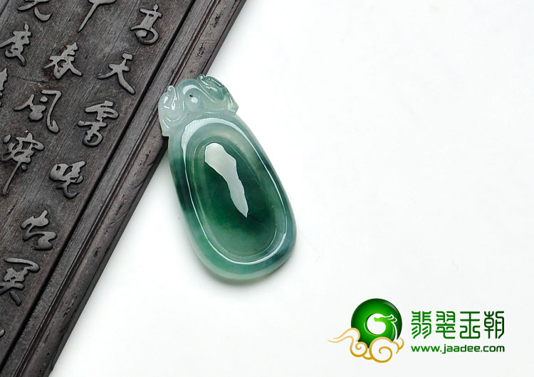 冰种菠菜绿缅甸翡翠福在眼前挂件
