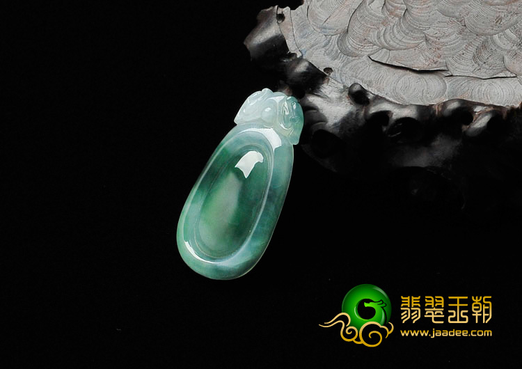冰种菠菜绿缅甸翡翠福在眼前挂件