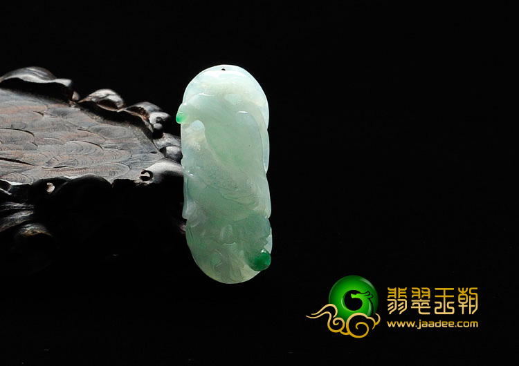 冰种翠色缅甸翡翠鸟语花香挂件