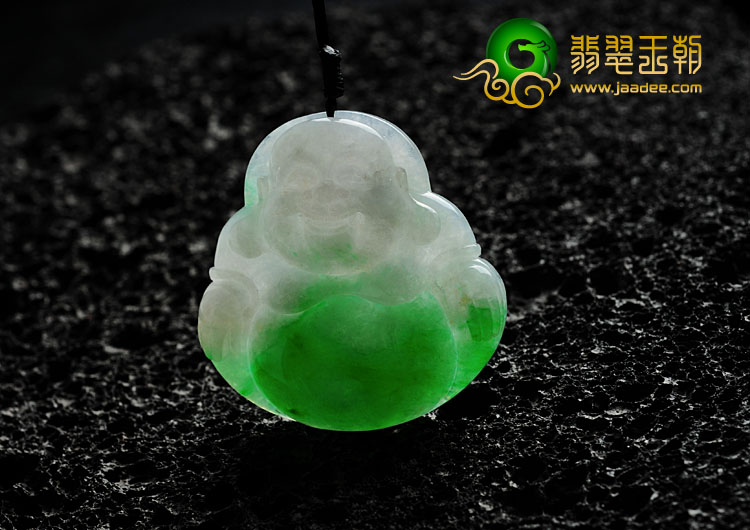 糯冰种阳绿缅甸翡翠玉佛挂件