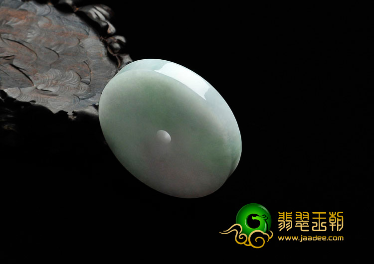 糯冰种晴水略带翠缅甸翡翠平安扣挂件