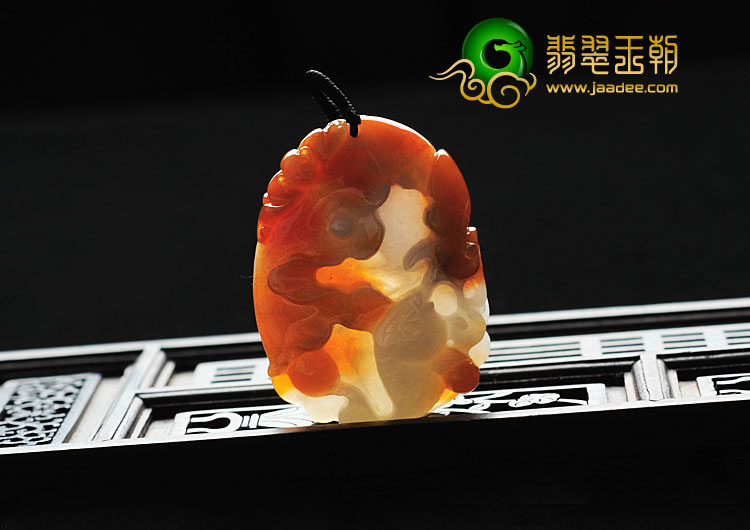 糯冰种红黄翡缅甸翡翠年年有余挂件