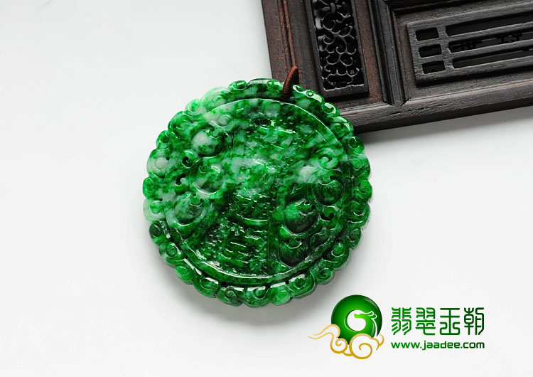 细糯种翠色缅甸翡翠招财进宝挂件