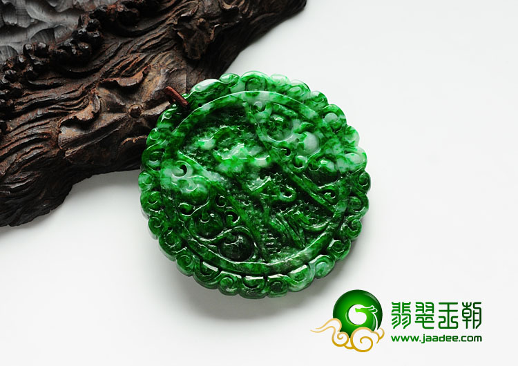 细糯种翠色缅甸翡翠招财进宝挂件