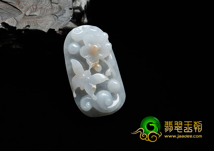 糯冰种飘黄花缅甸翡翠蝶恋花挂件