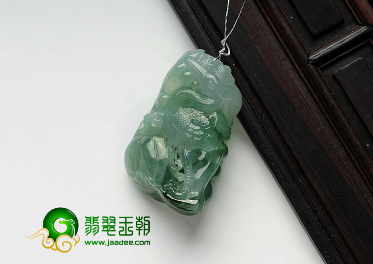 冰种飘花缅甸翡翠一路高升挂件