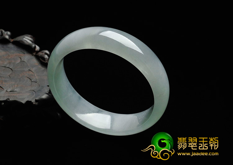 冰种晴水缅甸翡翠手镯（57.9mm）