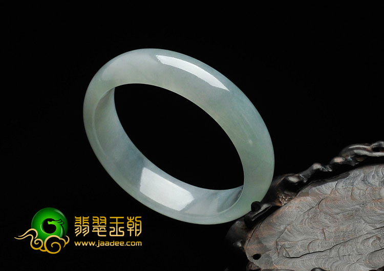 冰种晴水缅甸翡翠手镯（55.8mm）