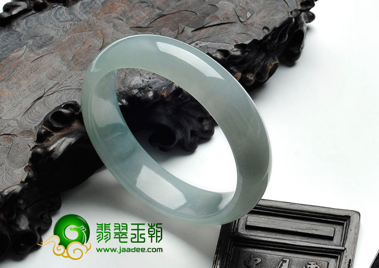 冰种晴水缅甸翡翠手镯（55.8mm）