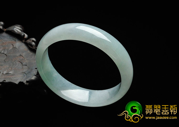 冰种晴水缅甸翡翠手镯（58.2mm）