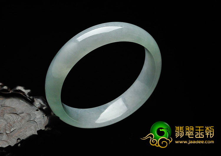 冰种晴水缅甸翡翠手镯（58.2mm）
