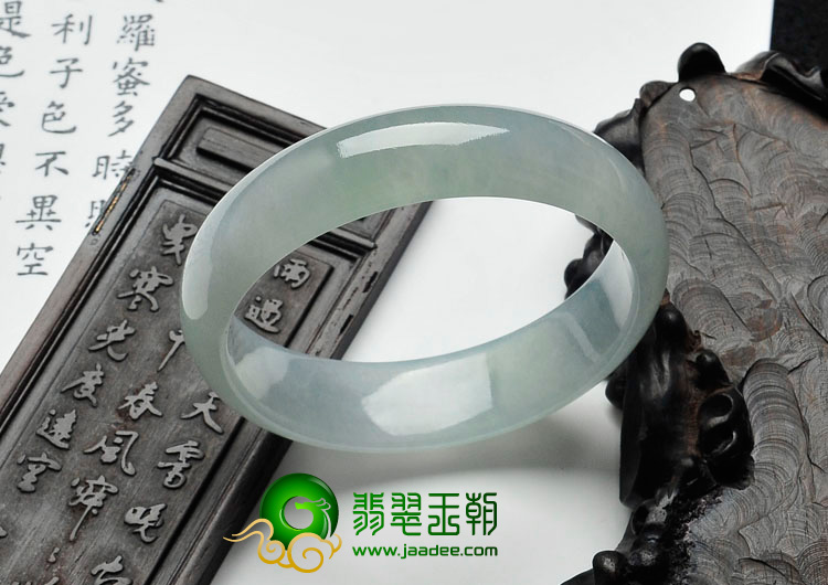 冰种晴水缅甸翡翠手镯（58.2mm）
