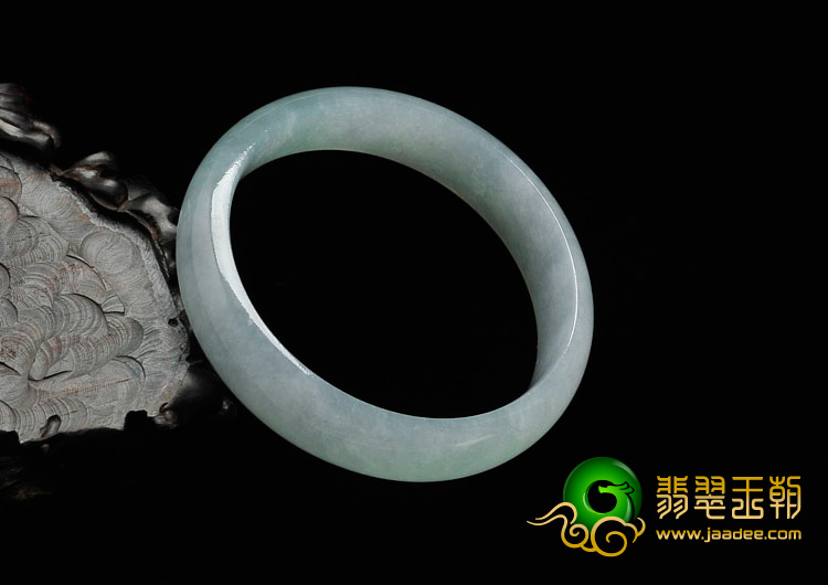 冰种晴水缅甸翡翠手镯（58.2mm）