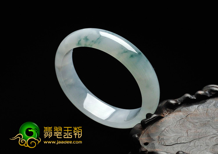 冰种飘花缅甸翡翠手镯（52.9mm）