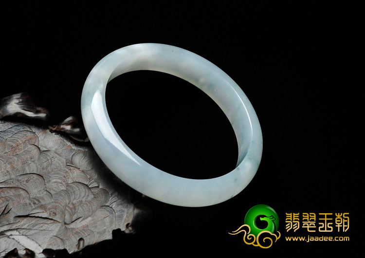 冰种飘花缅甸翡翠手镯（58.1mm）