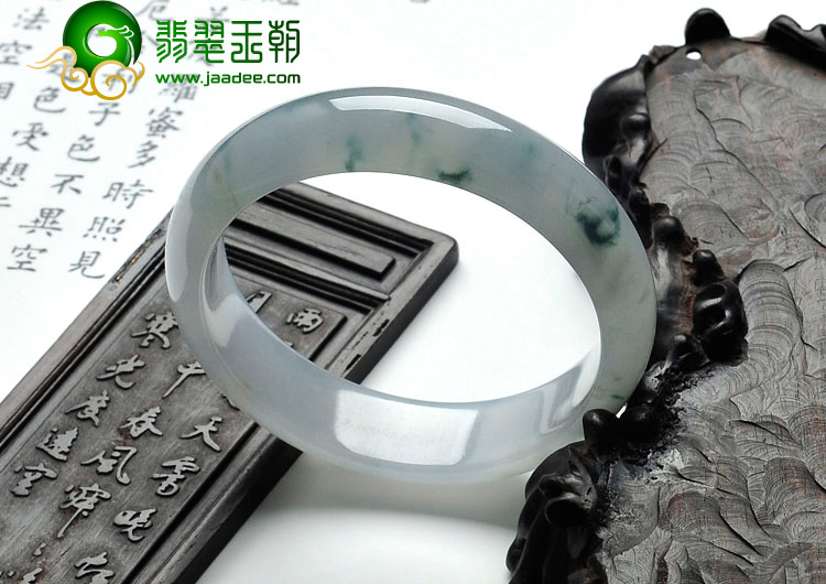 冰种飘花缅甸翡翠手镯（57.7mm）