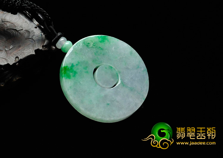 糯冰种飘翠缅甸翡翠平安扣挂件